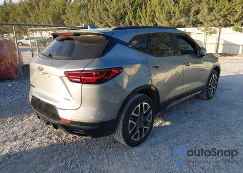 2025 Chevrolet Blazer Fwd Rs from USA, damaged, VIN 3GNKBERS0SS198201